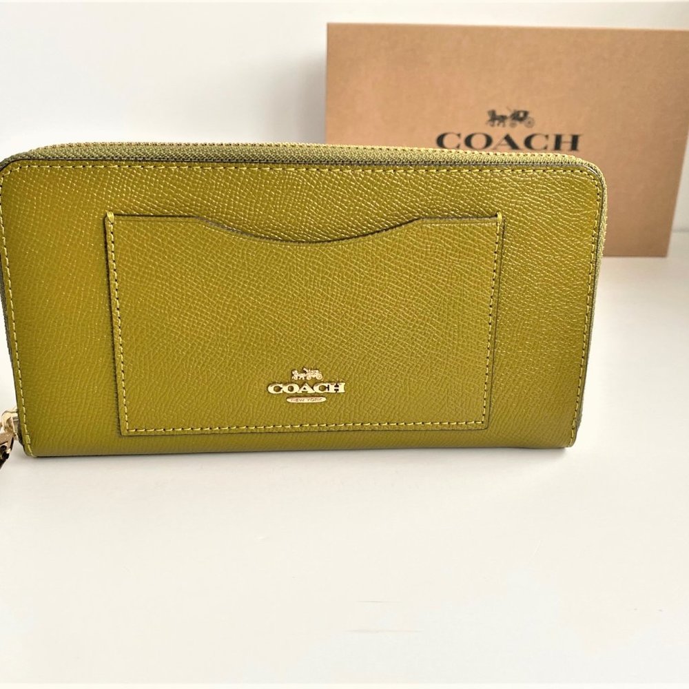 NWT Coach Crossgrain Leather Wallet